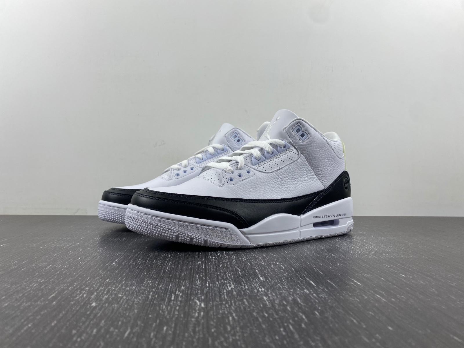 Air Jordan 3 Retro