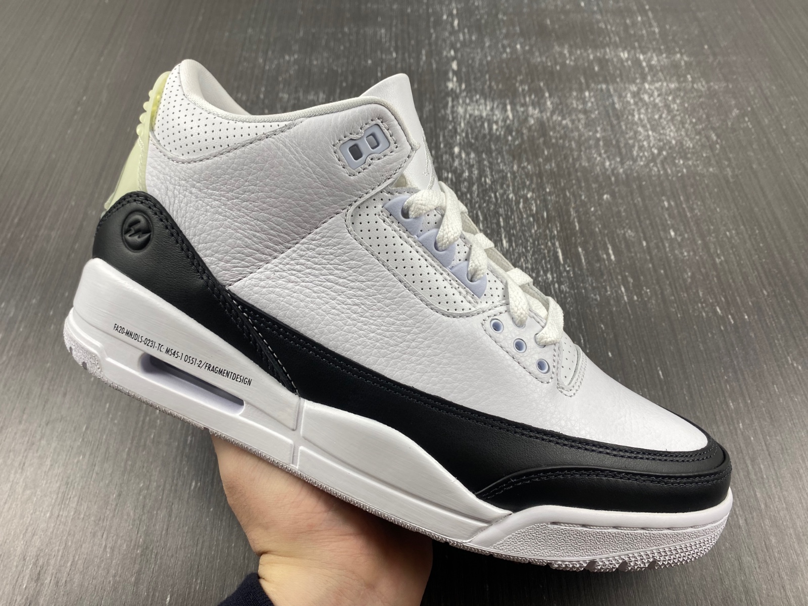 Air Jordan 3 Retro