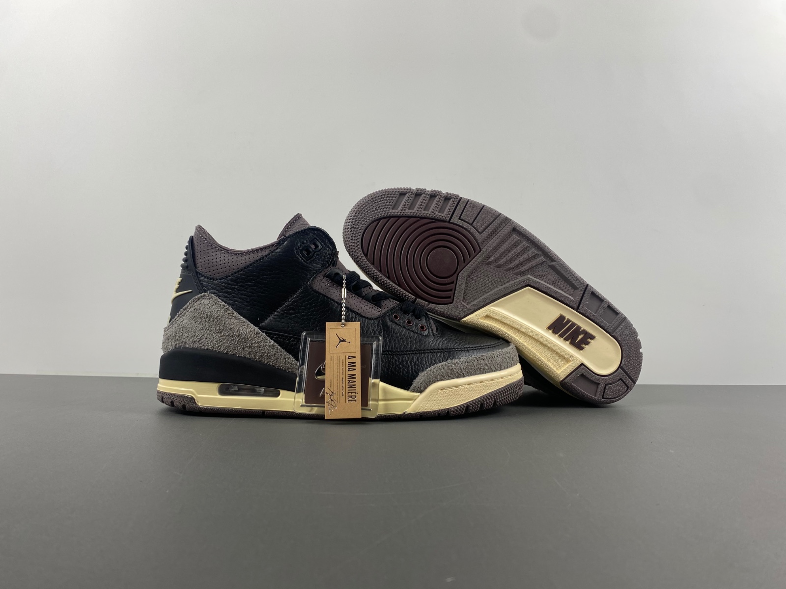 A Ma Manière x Air Jordan 3 FZ4811-001